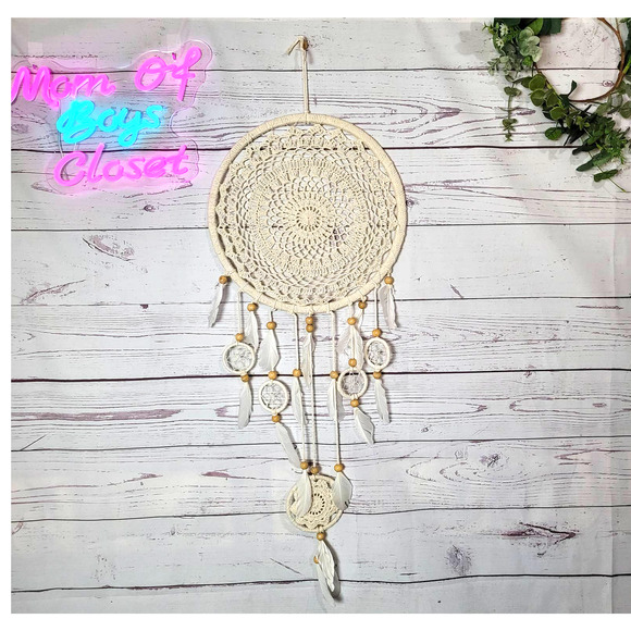 Hand Crafted White Feather Boho Crochet Lace Large Dreamcatcher Wall Hanging 42" - Picture 1 of 2